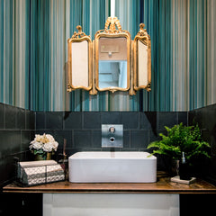 Carta da parati Blue stripes - bagno